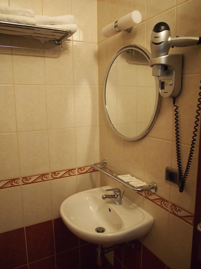 Casino Admiral Velenice - Gmuend Ceske Velenice Room photo